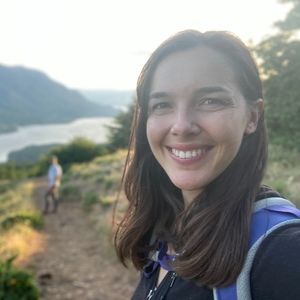 Meet your Posher, Julia